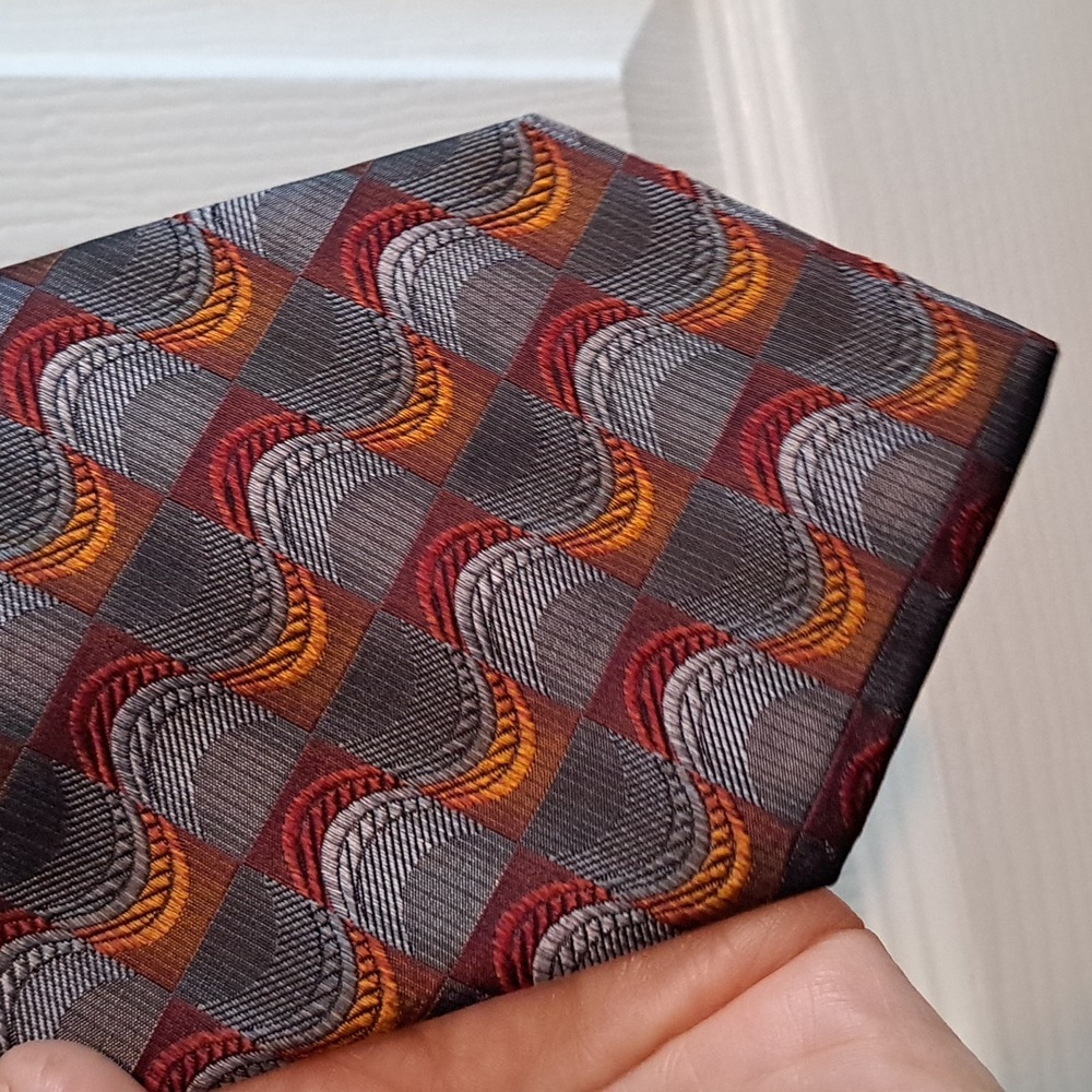 Silk Tie 9/10